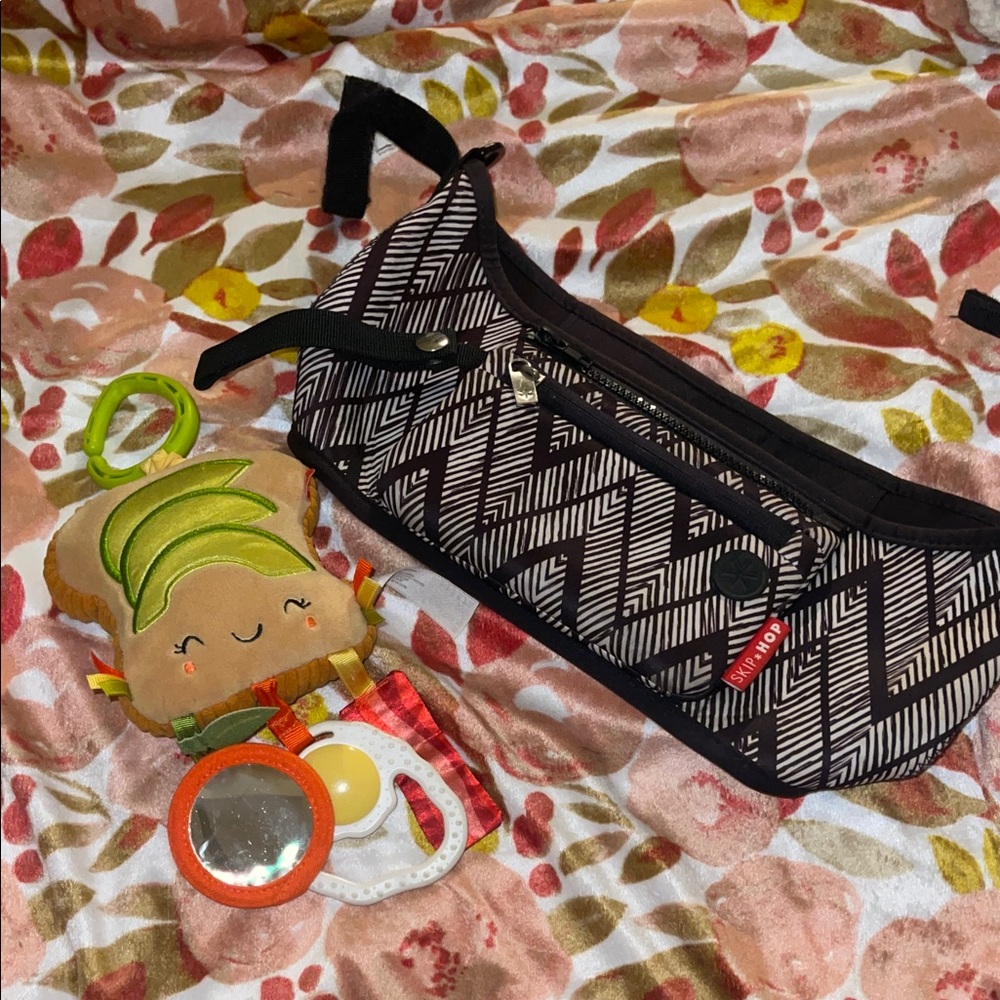 Skip Hop Chevron stroller organizer Bag Fisher Price Vibrating Avocado Toast